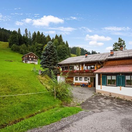 Vintage Holiday Home In Vorarlberg Near Ski Area Schwarzenberg im Bregenzerwald Buitenkant foto