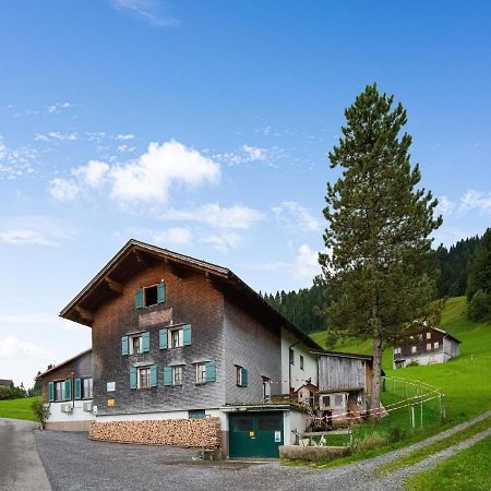 Vintage Holiday Home In Vorarlberg Near Ski Area Schwarzenberg im Bregenzerwald Buitenkant foto